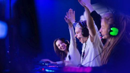 Tips Bangun Tim Esport Sekolah atau Kampus