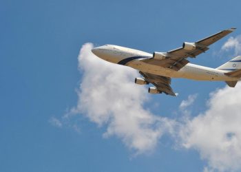 10 Penerbangan Terlama di Dunia yang Perlu Diketahui